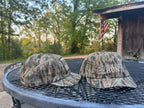 DO IT YOURSELF HUNTER camo cap for hunting and archery, with a curved brim and adjustable strap, designed for outdoor activities.
