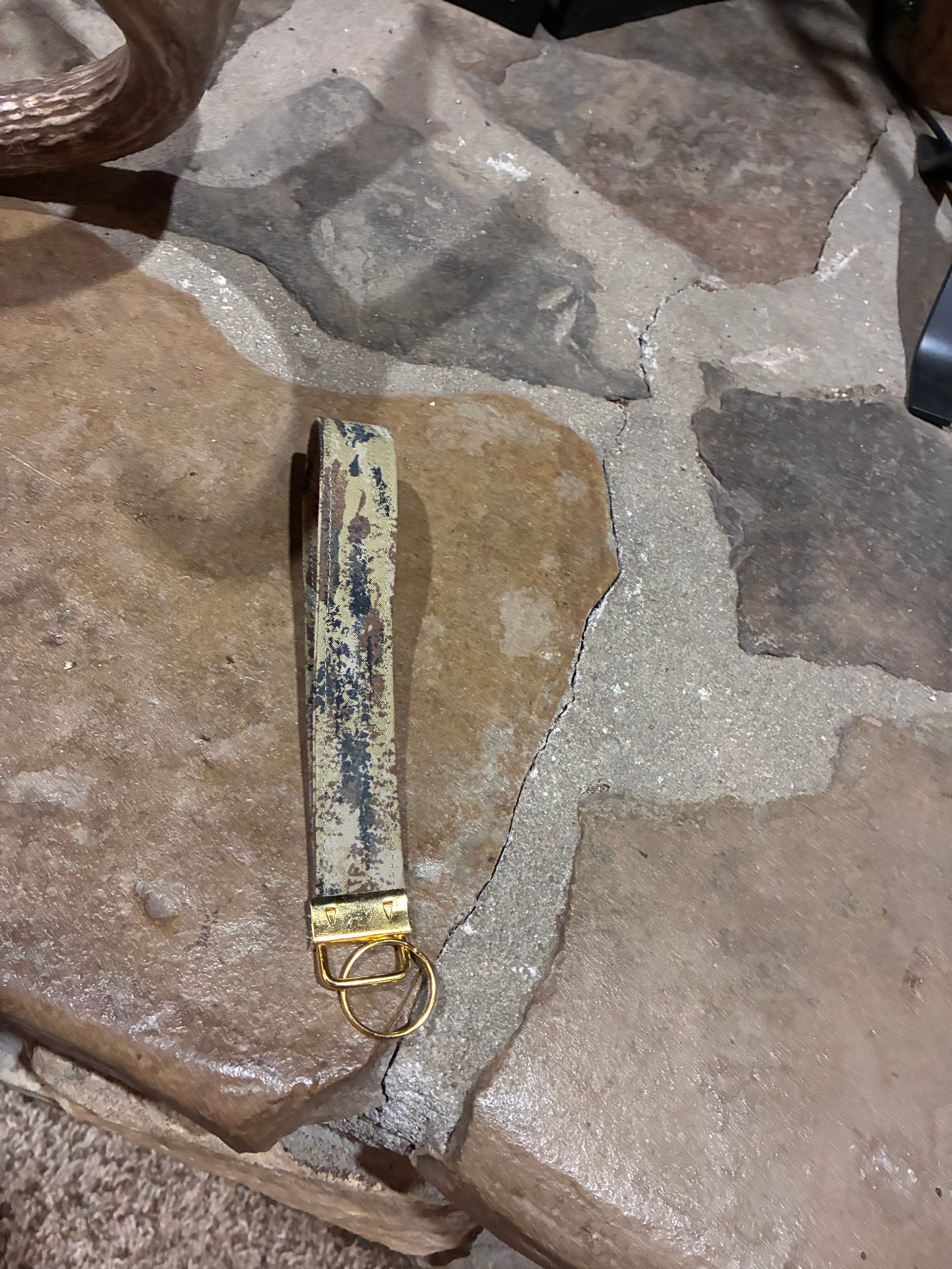 DIYH Wristlet Keychain