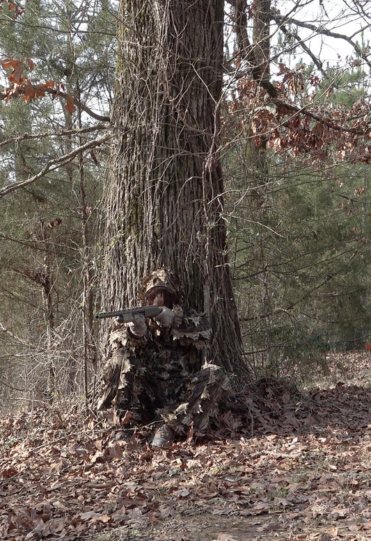 4. Leafy Suits DO IT YOURSELF HUNTER Camo